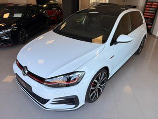 Volkswagen Golf GTI Perf. Honey