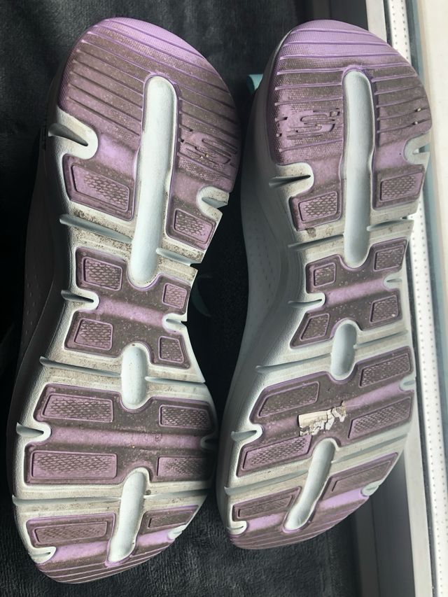 Zapatillas Skechers Mujer Negro/Morado