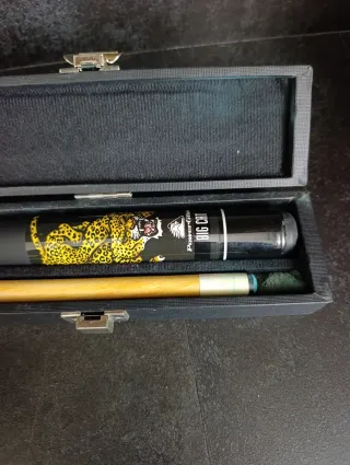 Palo de Billar + estuche Riley
