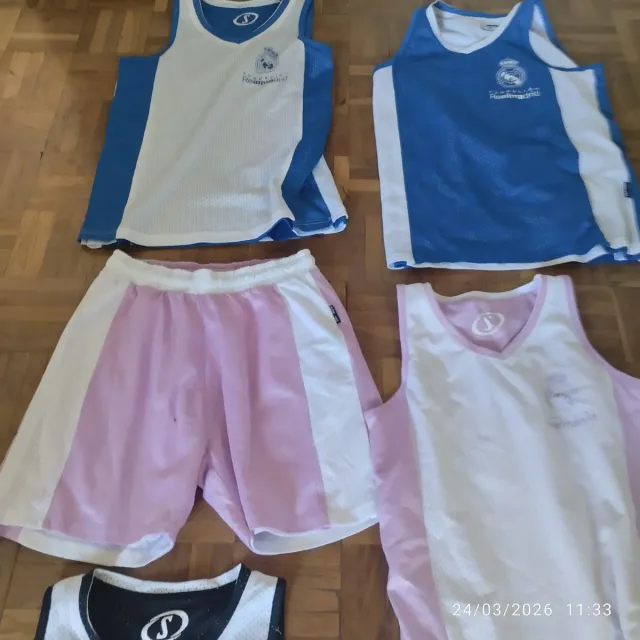 Lote Ropa Deportiva Real Madrid Camisetas y Pantal