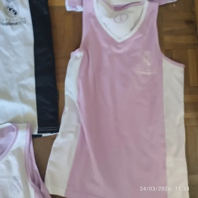 Lote Ropa Deportiva Real Madrid Camisetas y Pantal