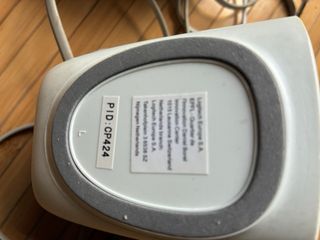 Altavoces Portátil Negro y Blanco