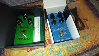 Pedales de Guitarra MXR y TC Electronic