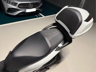 Honda SH 125i Sport 2025 Blanca/Negra