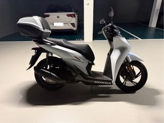 Honda SH 125i Sport 2025 Blanca/Negra
