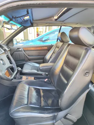 Mercedes-Benz Clase E 1989