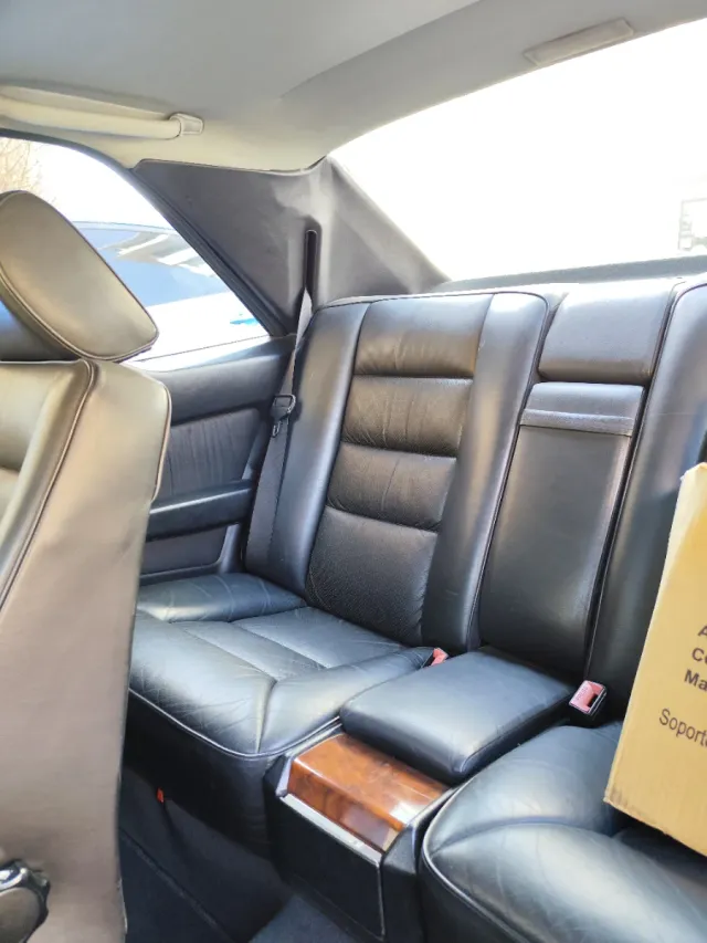 Mercedes-Benz Clase E 1989