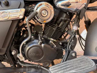 Keeway Superlight 125 Negra