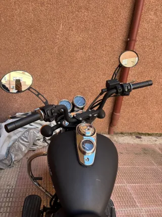 Keeway Superlight 125 Negra