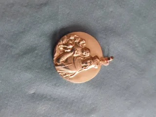 Medalla virgen y sagrado corazón de Jesús