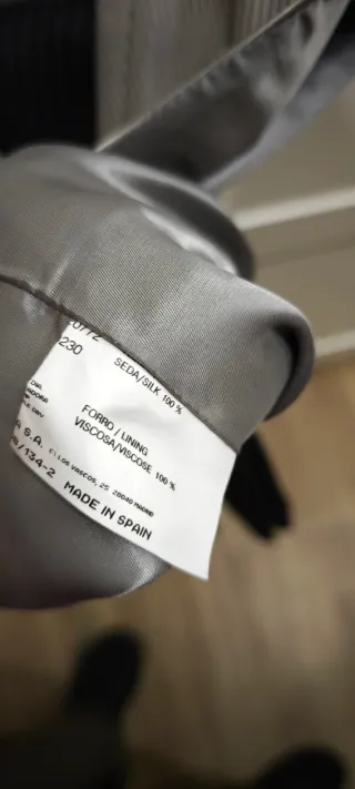 Traje de Novio Negro con Corbata Roja