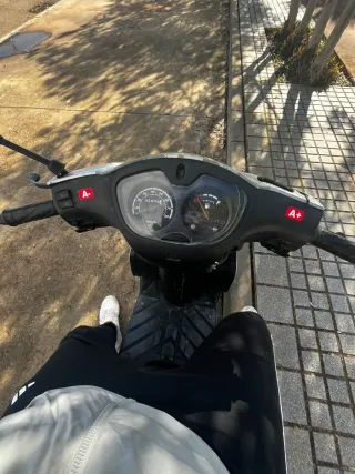 Ciclomotor 49cc DAELIM S5