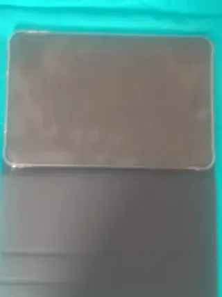 Tablet 13.4 gris con funda