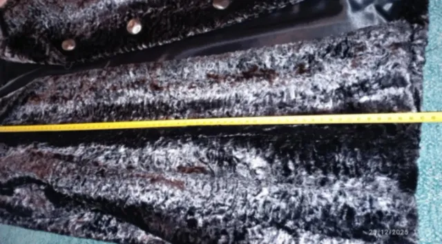 Abrigo negro elegante