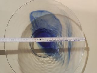 Piatto centrotavola in vetro blu