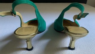 Salones Destalonados Verde Esmeralda