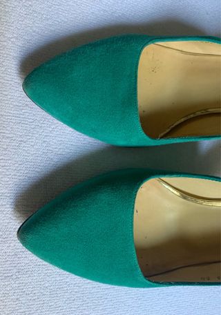 Salones Destalonados Verde Esmeralda