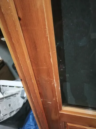 2 Puertas de pino macizo con cristales