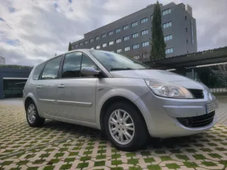Renault Grand Scenic 2009