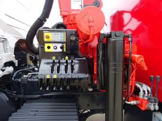 Scania P 400-CAMIONES GRUA