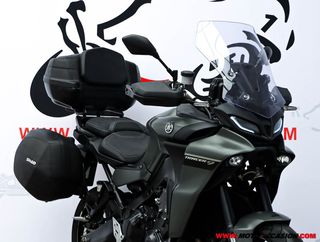 YAMAHA TRACER 9