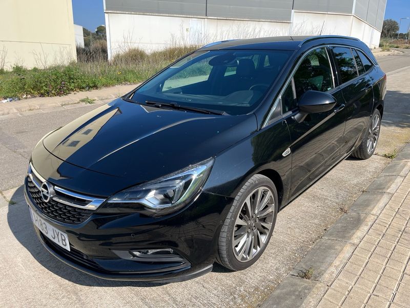 Opel Astra 2017 - foto 1