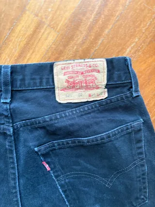 Jeans Levi's 521 Uomo W34 L32 Nero. Misure scritte