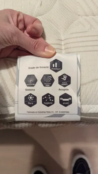 Cama 105cm: Base tapizada y colchón Relax