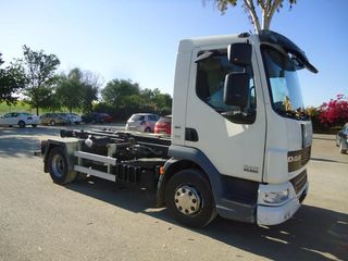 DAF LF 45 220-CAMIONES GANCHO PORTACONTENEDOR