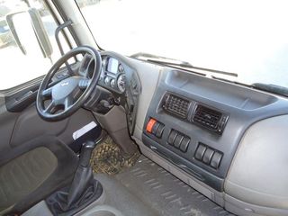 DAF LF 45 220-CAMIONES GANCHO PORTACONTENEDOR