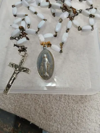 Antico Rosario con Crocifisso e Medaglia