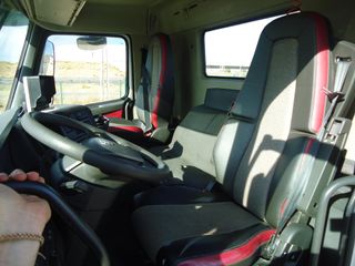 Volvo FMX 420-CAMIONES GANCHO PORTACONTENEDOR