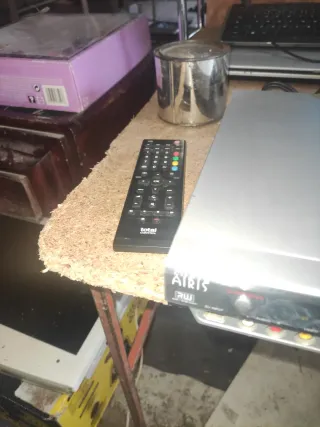 Grabador DVD Airis L105C + Mando Universal