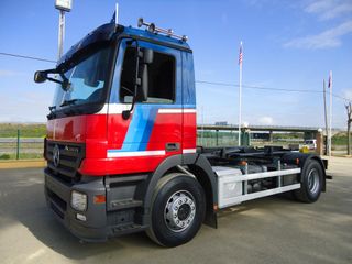 Iveco EUROACTROS 18 32-CAMIONES GANCHO PORTACONTEN