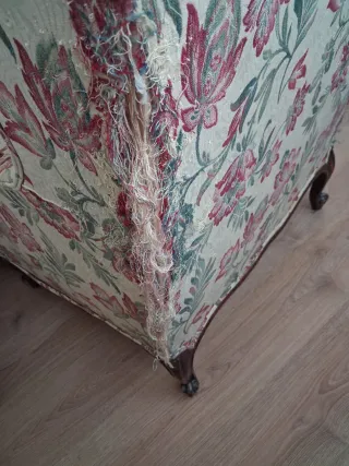 Preciosa orejera con cojín de plumas