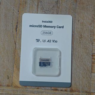 Insta360 Ace Pro con Funda Dive + SD 256gb, Nuevo