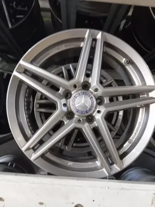Llantas Mercedes