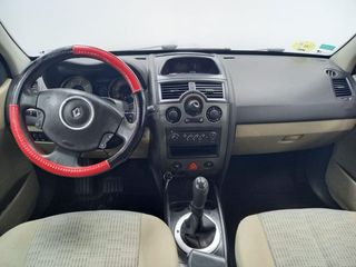 Renault Megane Authentique 1.5dCi 85cv