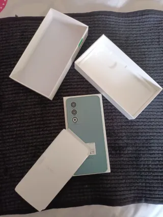 OPPO A5 5G black green