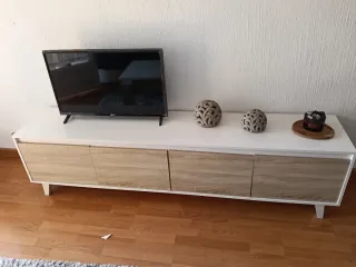 Mueble TV y Comedor