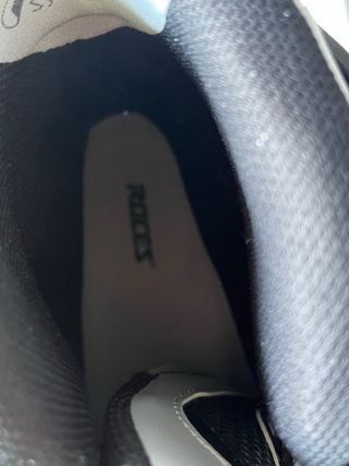 Patines Roces Talla 46 Negro/Gris con funda