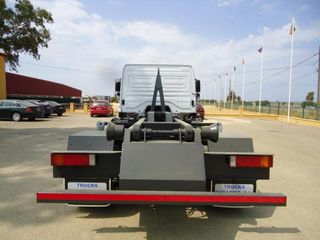 Mercedes ATEGO 13 23-CAMIONES GRUA