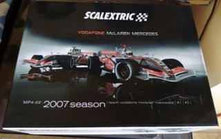 Scalextric Vodafone McLaren Mercedes MP4-22
