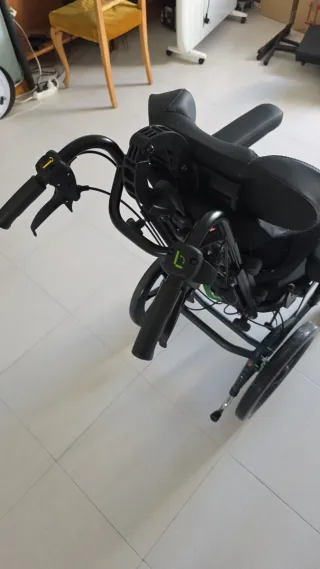 Silla Ruedas REA AZALEA MINOR