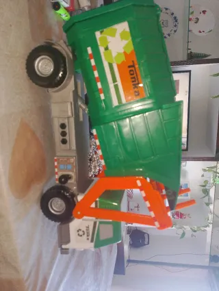 Camión de basura Tonka verde