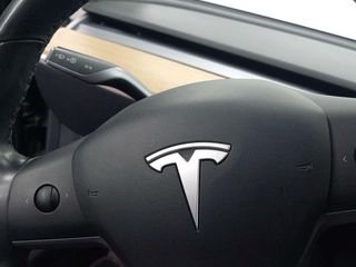 Tesla Model 3 75 KWH PERFORMANCE DUAL MOTOR