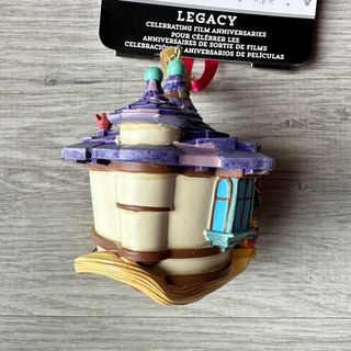 Adorno 15 aniversario Enredados, Legacy Sketchbook