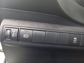 Toyota Corolla 1.8 125H ACTIVE TECH E-CVT