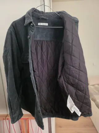 Chaqueta de pana Zara verde