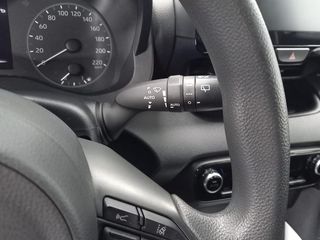 Toyota Yaris 1.5 120H BUSINESS PLUS
